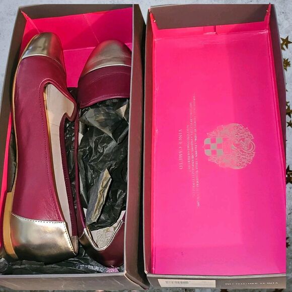 Vince Camuto Cap Toe Flat Sz 7.5 M Red Wine Leather Gold Flash Toe Holiday Ready - Picture 7 of 8